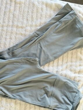 Lululemon high rise ribbed flair legging dusty blue size 8